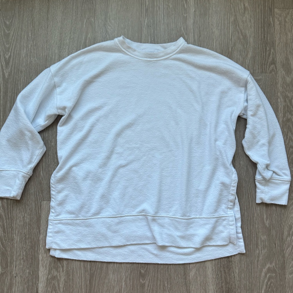 Aerie summer desert sweatshirt size small white